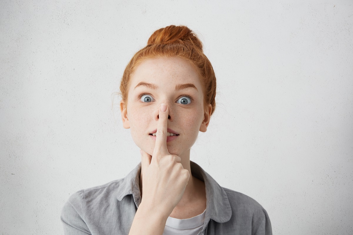 Naso cadente, come risolvere questo fastidioso problema estetico