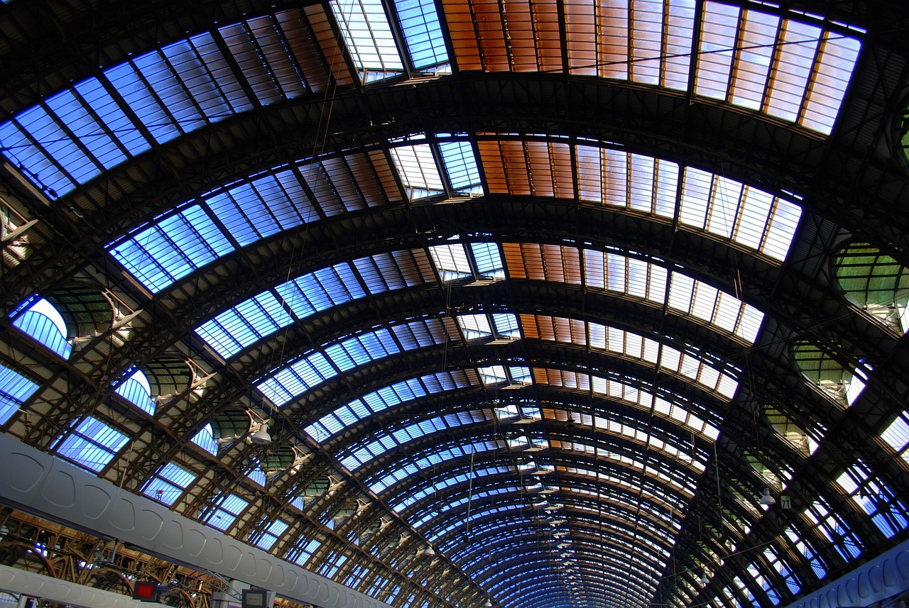 Stazioni più importanti di Milano e collegamenti ferroviari