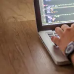 Stipendi medi a Milano per professioni digitali: quanto si guadagna davvero